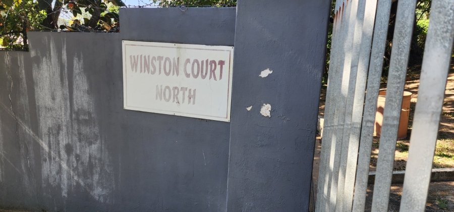 2 Bedroom Property for Sale in Uvongo KwaZulu-Natal