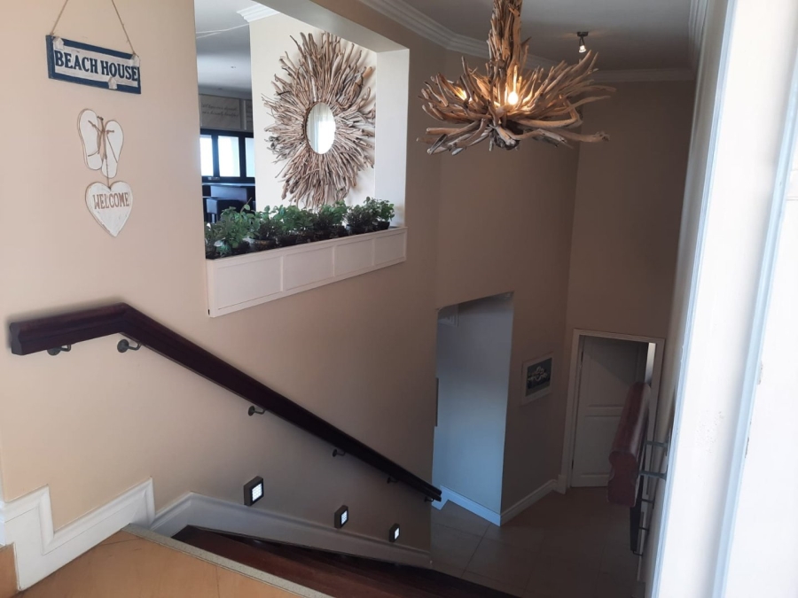 9 Bedroom Property for Sale in Southbroom KwaZulu-Natal