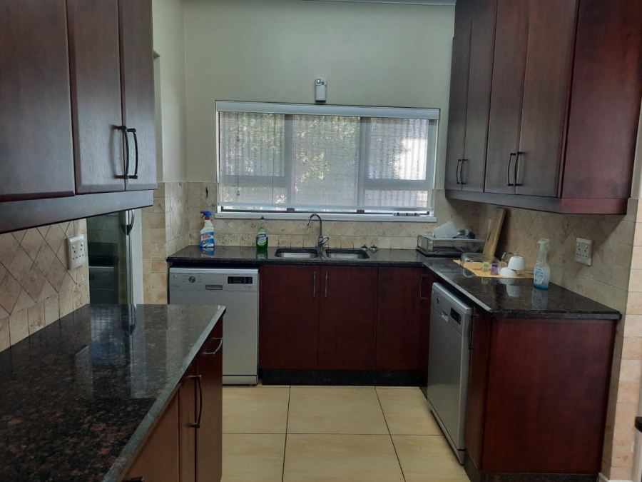 9 Bedroom Property for Sale in Southbroom KwaZulu-Natal