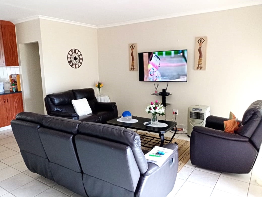 7 Bedroom Property for Sale in Sea Park KwaZulu-Natal