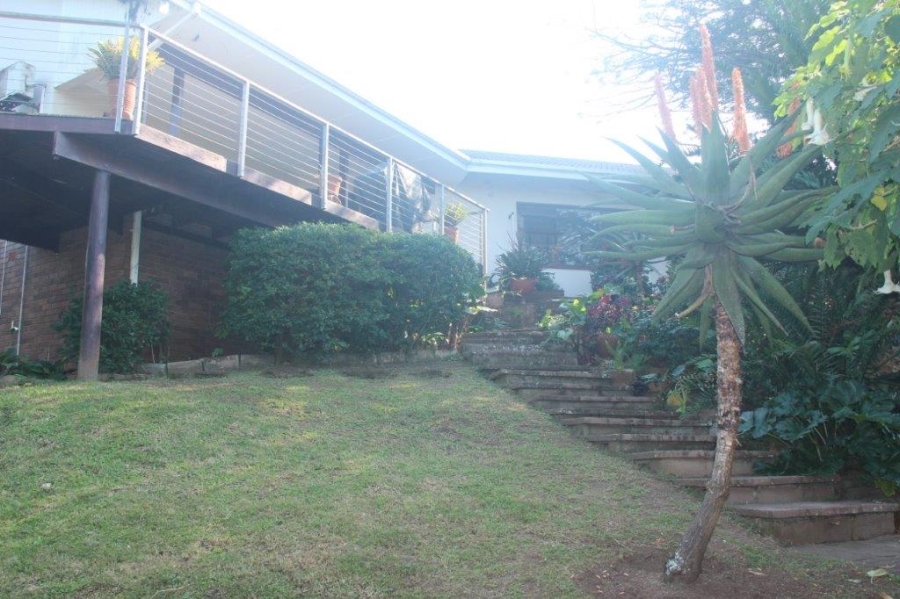 4 Bedroom Property for Sale in Umtentweni KwaZulu-Natal