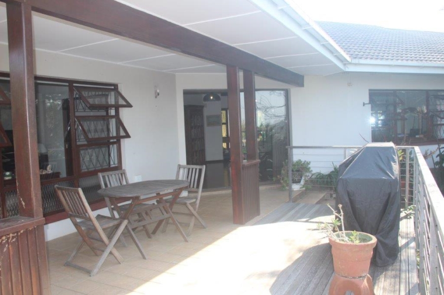 4 Bedroom Property for Sale in Umtentweni KwaZulu-Natal