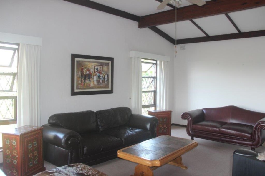 4 Bedroom Property for Sale in Umtentweni KwaZulu-Natal