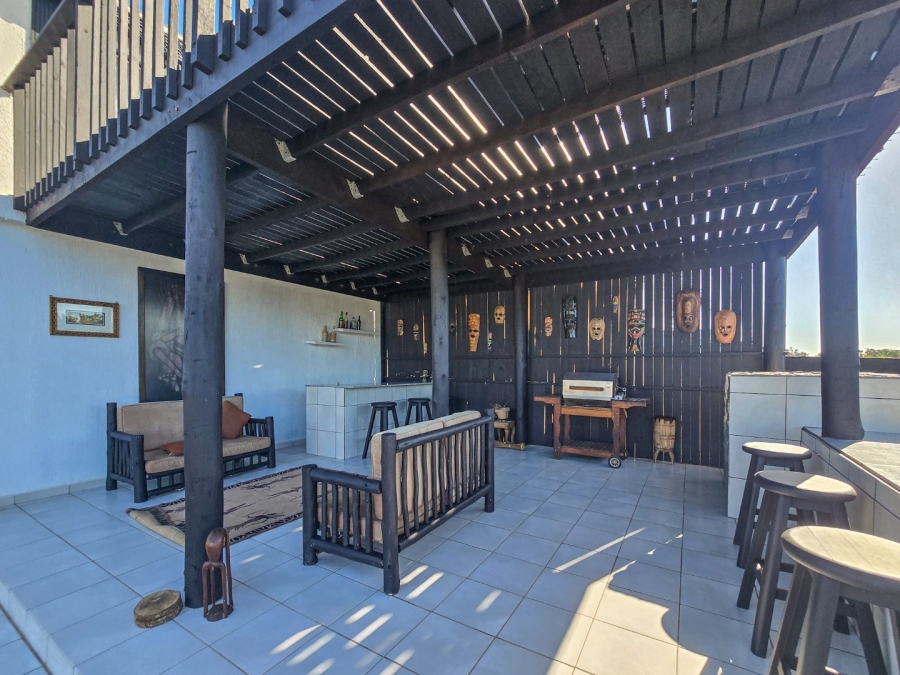 4 Bedroom Property for Sale in Uvongo KwaZulu-Natal