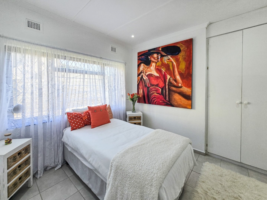 4 Bedroom Property for Sale in Uvongo KwaZulu-Natal