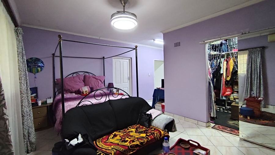 8 Bedroom Property for Sale in Marburg KwaZulu-Natal