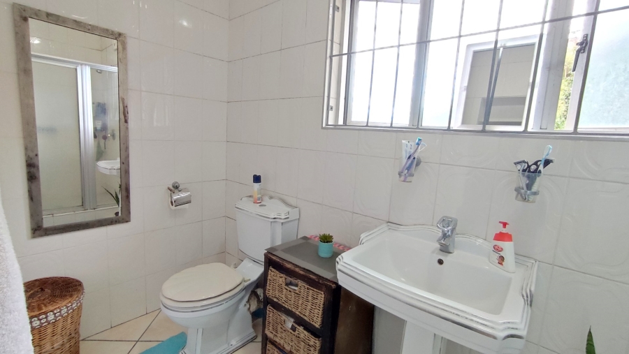 8 Bedroom Property for Sale in Marburg KwaZulu-Natal