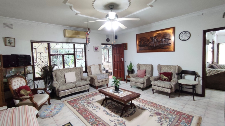 8 Bedroom Property for Sale in Marburg KwaZulu-Natal