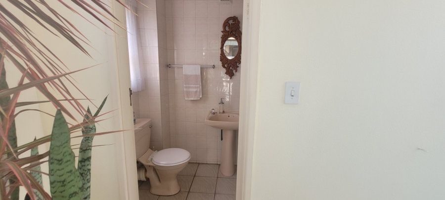 4 Bedroom Property for Sale in Margate KwaZulu-Natal