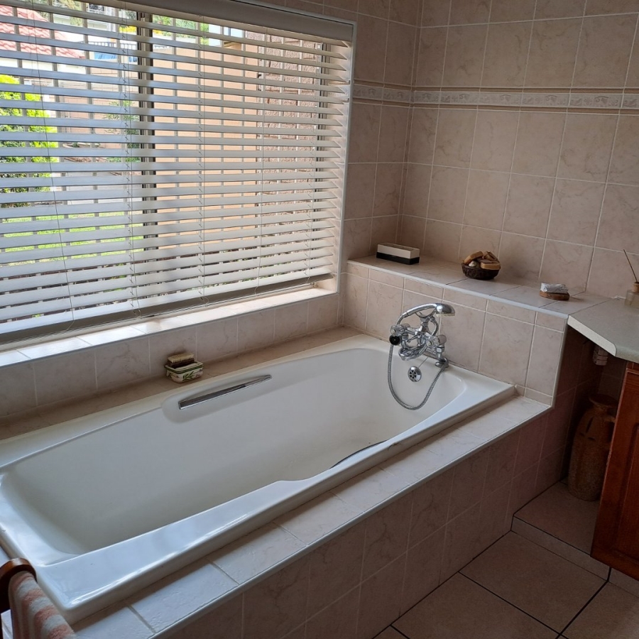 3 Bedroom Property for Sale in Scottburgh South KwaZulu-Natal