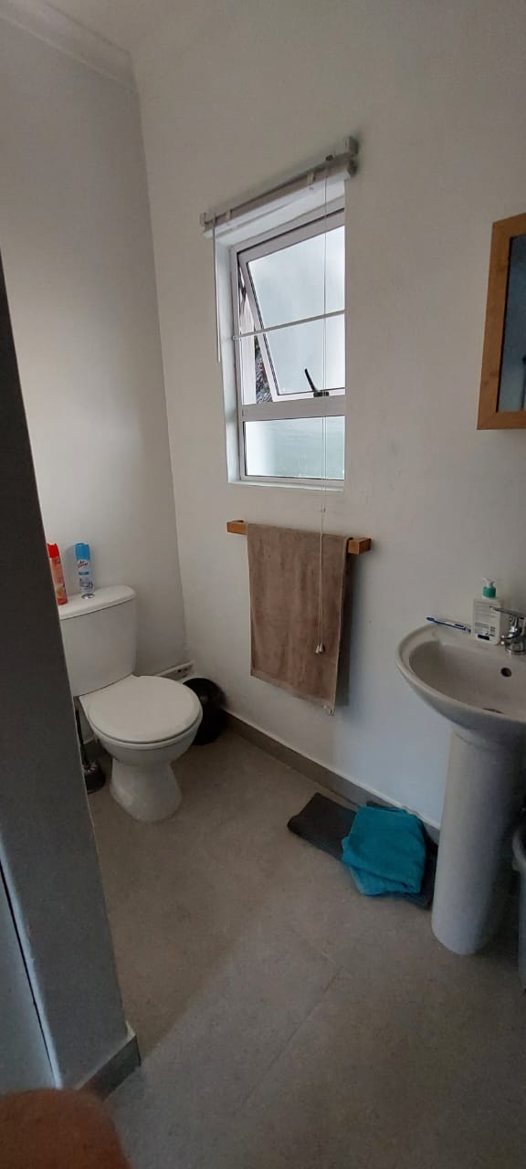To Let 1 Bedroom Property for Rent in Farningham Ridge KwaZulu-Natal