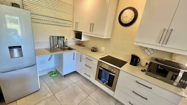 2 Bedroom Property for Sale in Shelly Beach KwaZulu-Natal