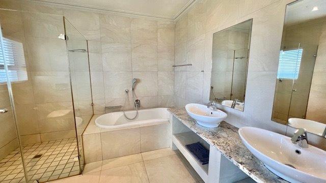 4 Bedroom Property for Sale in Southbroom KwaZulu-Natal