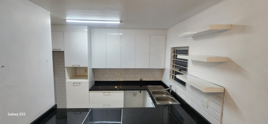 To Let 1 Bedroom Property for Rent in Umhlanga KwaZulu-Natal