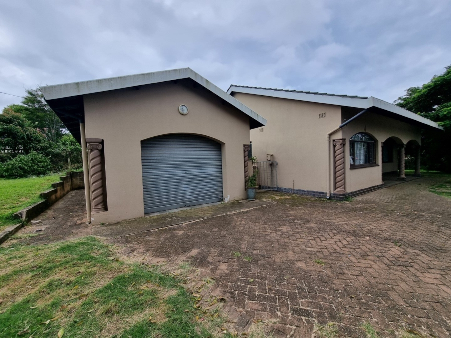 3 Bedroom Property for Sale in Sea Park KwaZulu-Natal