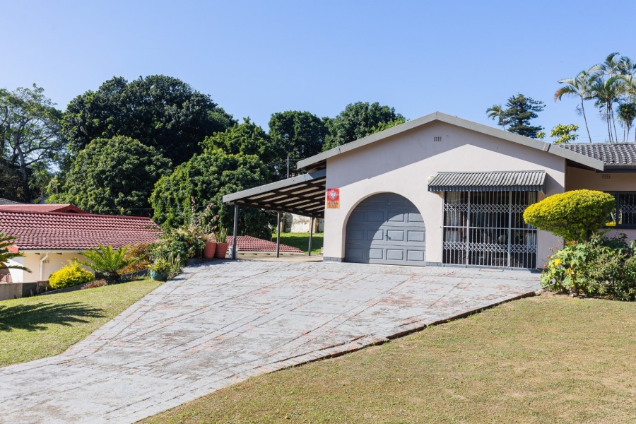 4 Bedroom Property for Sale in Oslo Beach KwaZulu-Natal