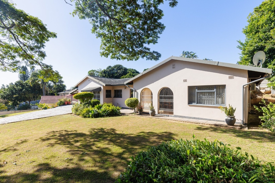 4 Bedroom Property for Sale in Oslo Beach KwaZulu-Natal