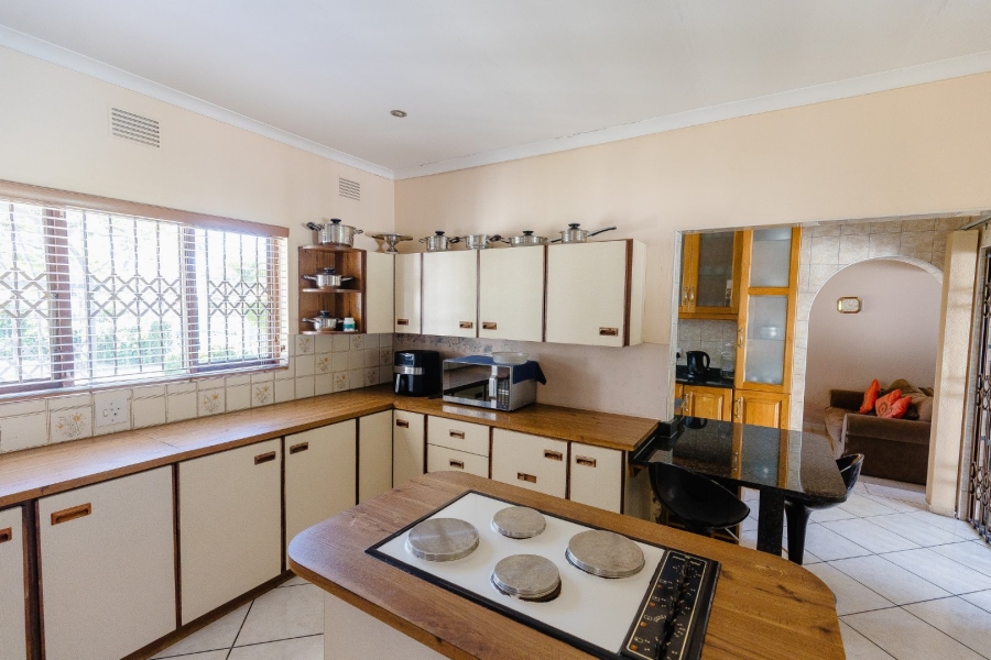 4 Bedroom Property for Sale in Oslo Beach KwaZulu-Natal