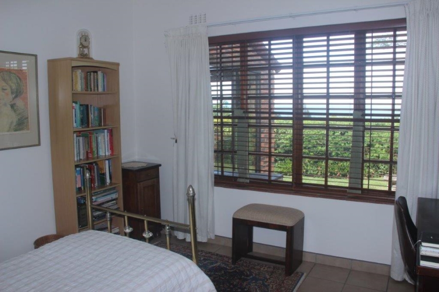 3 Bedroom Property for Sale in Umtentweni KwaZulu-Natal