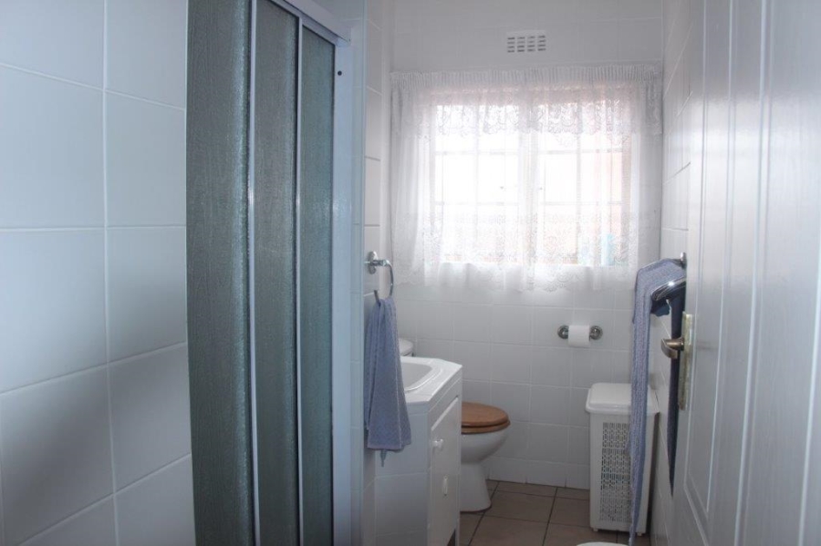 3 Bedroom Property for Sale in Umtentweni KwaZulu-Natal