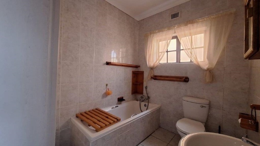 2 Bedroom Property for Sale in Mtwalume KwaZulu-Natal