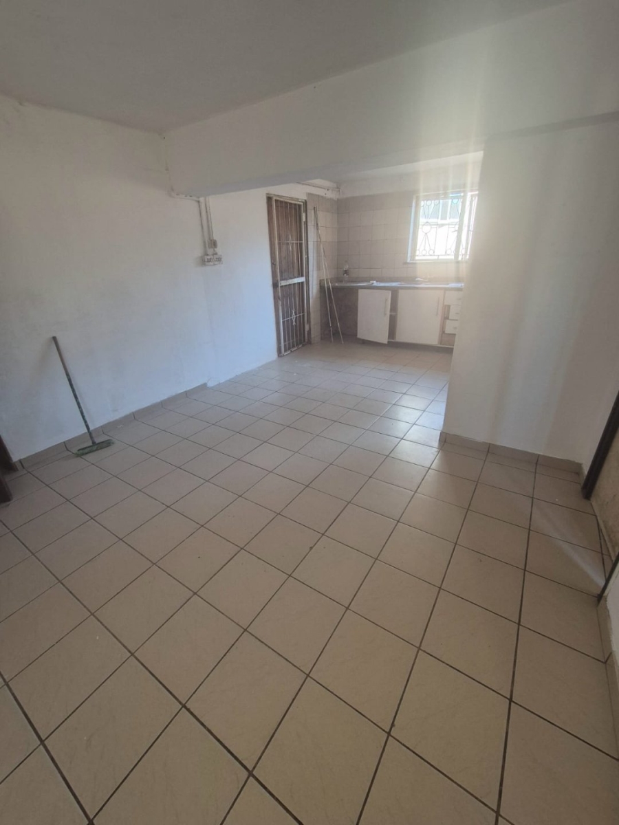 To Let 2 Bedroom Property for Rent in Merewent KwaZulu-Natal