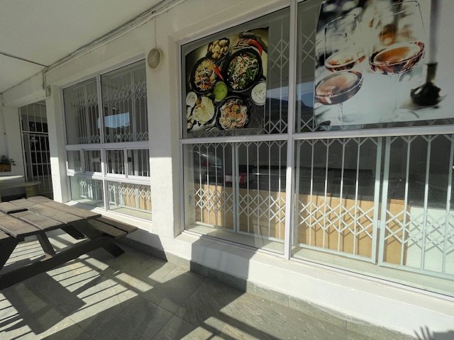  Bedroom Property for Sale in Lawrence Rocks KwaZulu-Natal