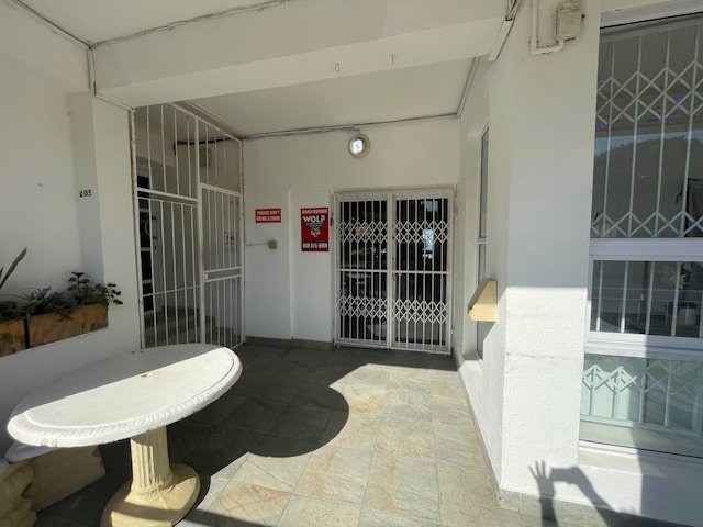  Bedroom Property for Sale in Lawrence Rocks KwaZulu-Natal