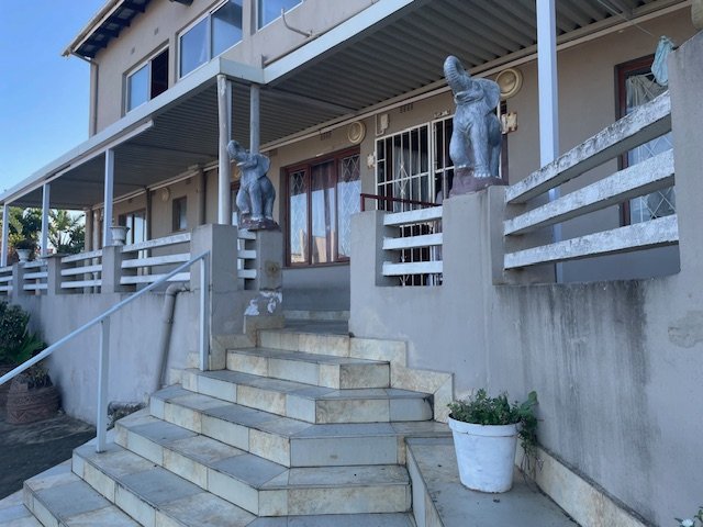  Bedroom Property for Sale in Lawrence Rocks KwaZulu-Natal