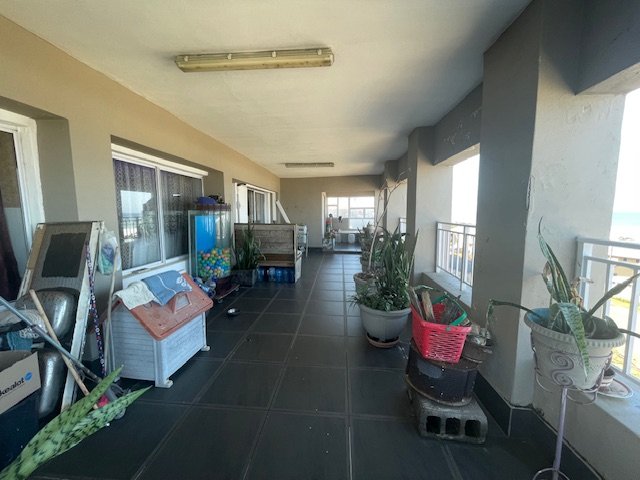  Bedroom Property for Sale in Lawrence Rocks KwaZulu-Natal