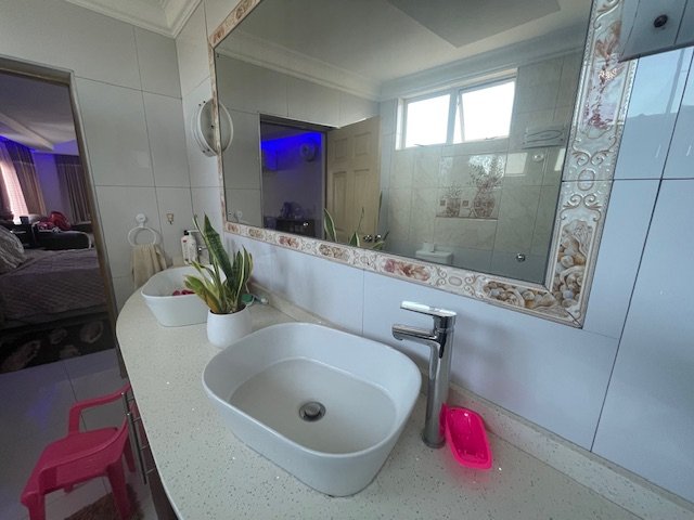  Bedroom Property for Sale in Lawrence Rocks KwaZulu-Natal