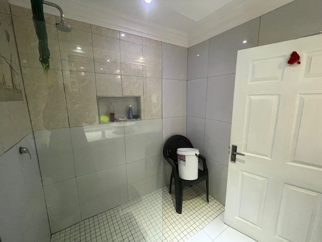  Bedroom Property for Sale in Lawrence Rocks KwaZulu-Natal