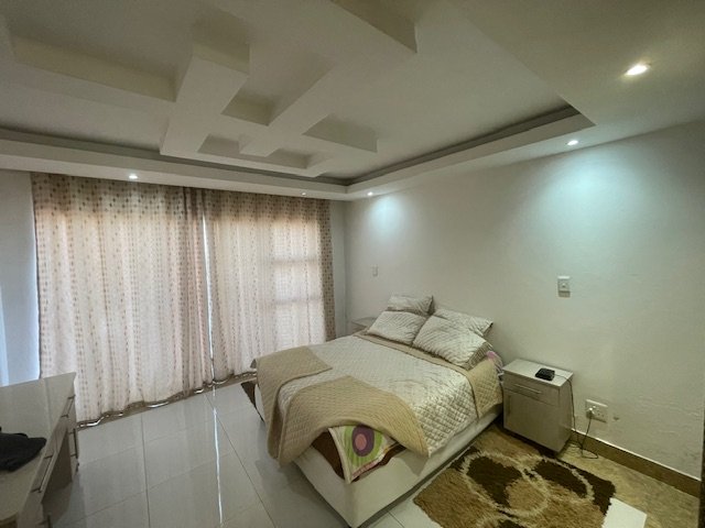  Bedroom Property for Sale in Lawrence Rocks KwaZulu-Natal