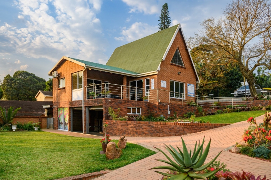  Bedroom Property for Sale in Sunwich Port KwaZulu-Natal