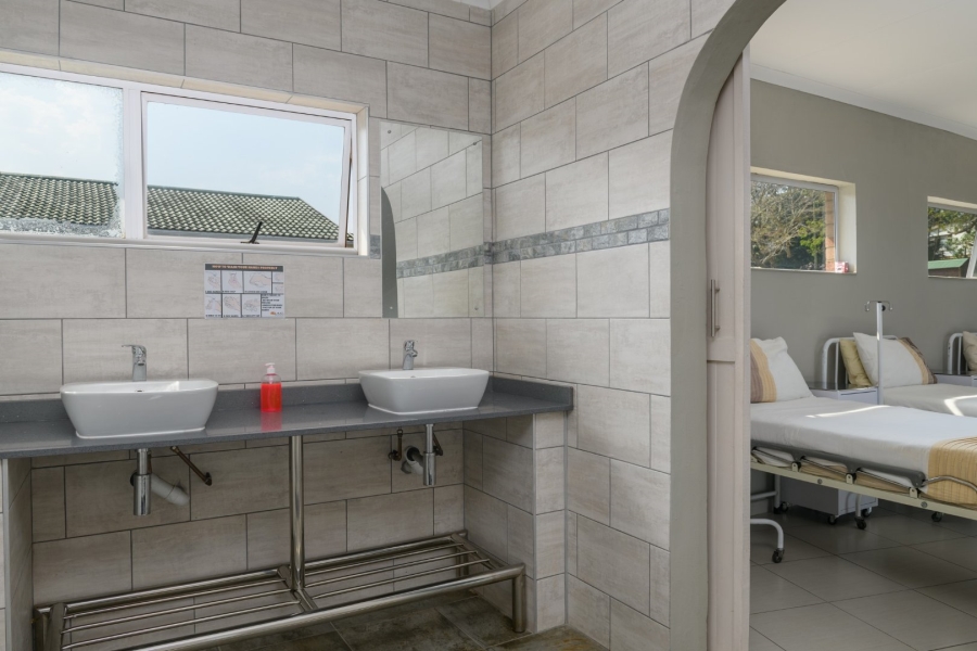  Bedroom Property for Sale in Sunwich Port KwaZulu-Natal