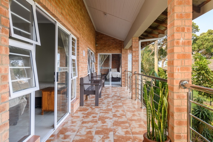  Bedroom Property for Sale in Sunwich Port KwaZulu-Natal