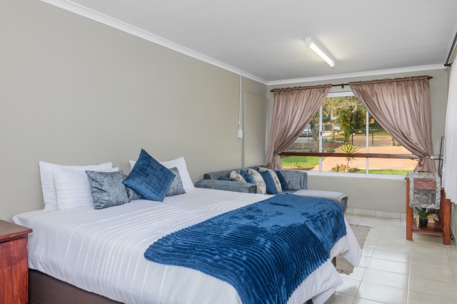  Bedroom Property for Sale in Sunwich Port KwaZulu-Natal