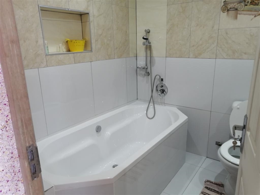  Bedroom Property for Sale in Ramsgate KwaZulu-Natal