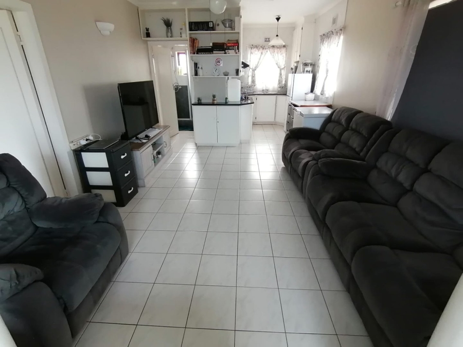 1 Bedroom Property for Sale in Shelly Beach KwaZulu-Natal