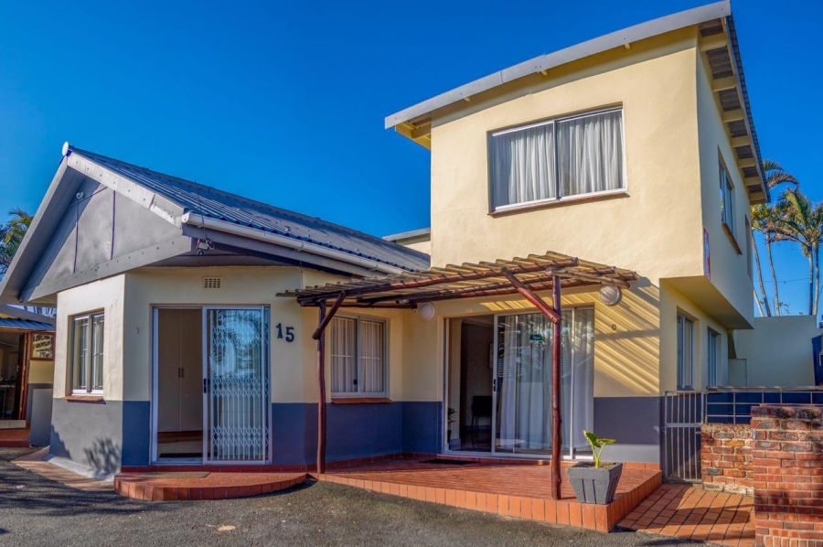 10 Bedroom Property for Sale in Southport KwaZulu-Natal