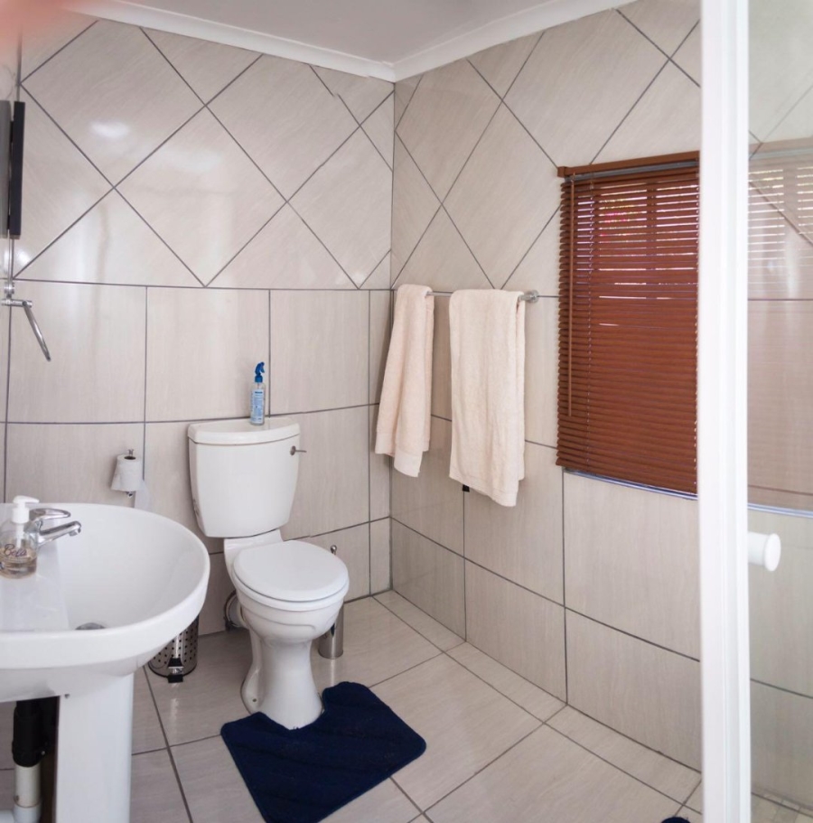 10 Bedroom Property for Sale in Southport KwaZulu-Natal