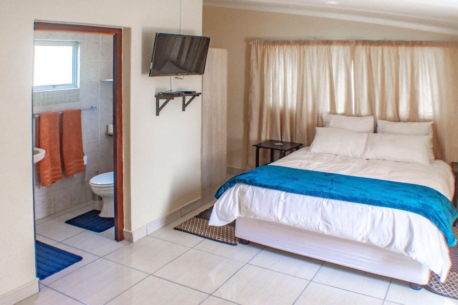 10 Bedroom Property for Sale in Southport KwaZulu-Natal
