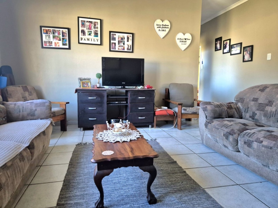 3 Bedroom Property for Sale in Sunnyridge KwaZulu-Natal