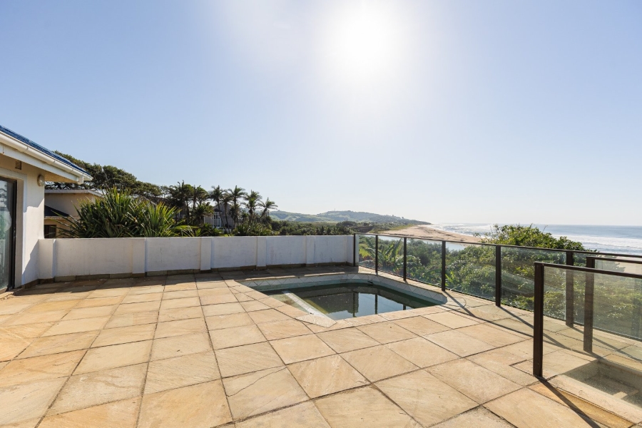 6 Bedroom Property for Sale in Umzumbe KwaZulu-Natal