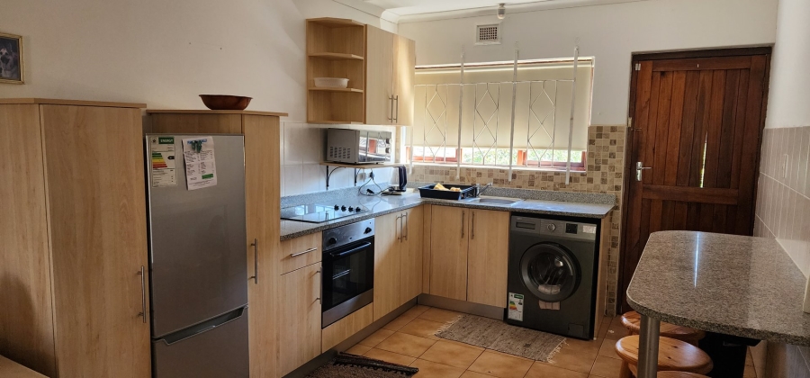 6 Bedroom Property for Sale in Sea Park KwaZulu-Natal
