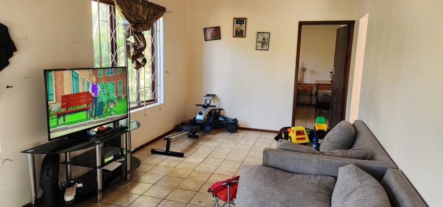 6 Bedroom Property for Sale in Sea Park KwaZulu-Natal