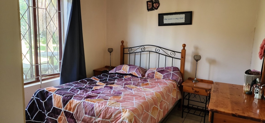6 Bedroom Property for Sale in Sea Park KwaZulu-Natal
