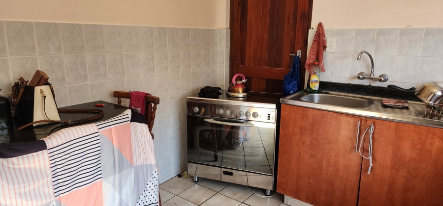 6 Bedroom Property for Sale in Sea Park KwaZulu-Natal