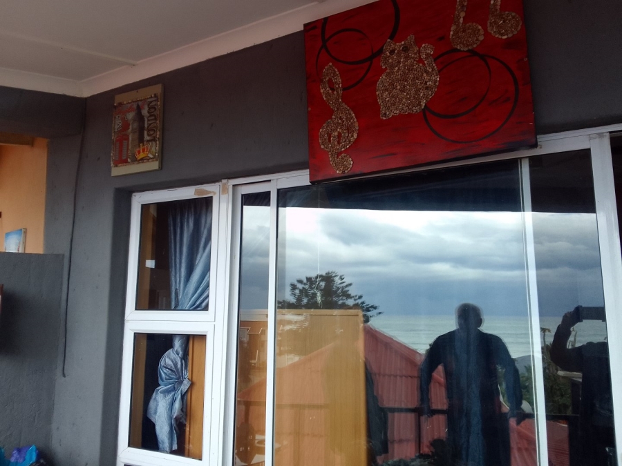 2 Bedroom Property for Sale in Hibberdene KwaZulu-Natal