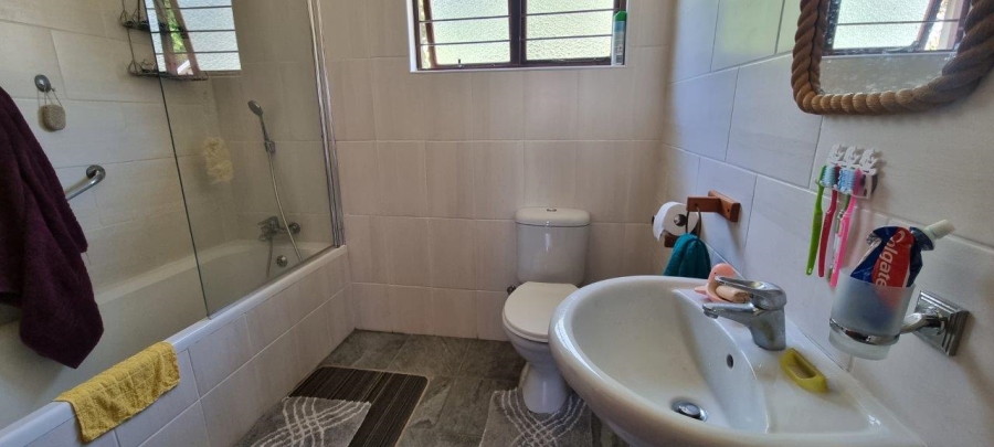 3 Bedroom Property for Sale in Pumula KwaZulu-Natal